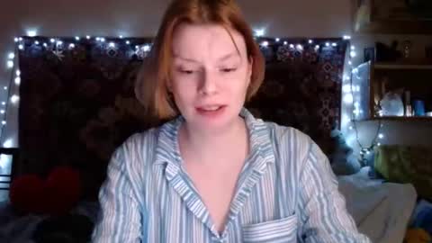 Snapshot of miss_elistia_ chatting on 02.03.25 Elis online show from 02.03.25
