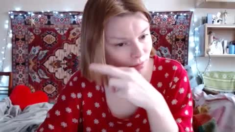 Snapshot of miss_elistia_ chatting on 02.17.25 Elis online show from 02.17.25