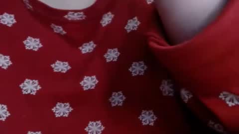 Snapshot of miss_elistia_ chatting on 02.17.25 Elis online show from 02.17.25