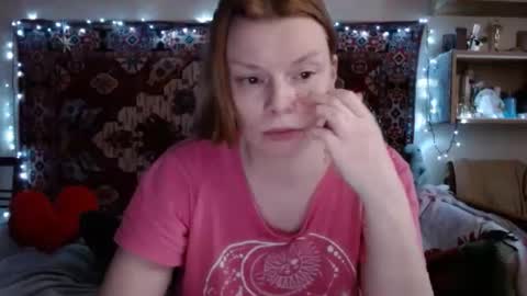 Snapshot of miss_elistia_ chatting on 03.12.25 Elis online show from 03.12.25
