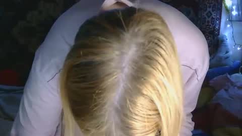 Elis online show from 11.22.25