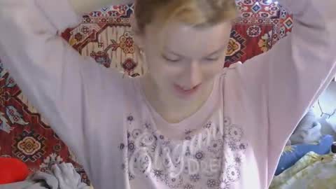 Snapshot of miss_elistia_ chatting on 03.23.26 Elis online show from 03.23.26