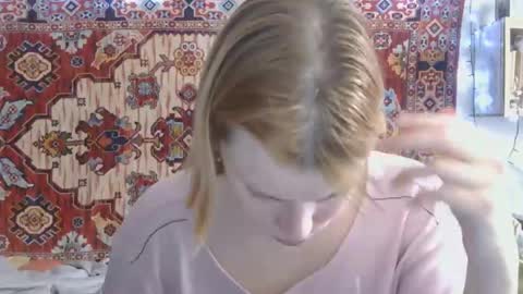 Snapshot of miss_elistia_ chatting on 03.24.26 Elis online show from 03.24.26