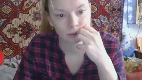 Snapshot of miss_elistia_ chatting on 04.09.26 Elis online show from 04.09.26