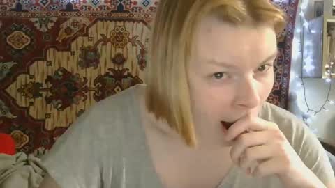 Snapshot of miss_elistia_ chatting on 06.05.26 Elis online show from 06.05.26