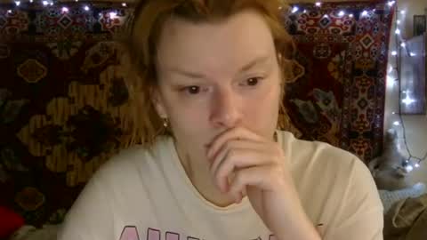 Snapshot of miss_elistia_ chatting on 06.17.26 Elis online show from 06.17.26