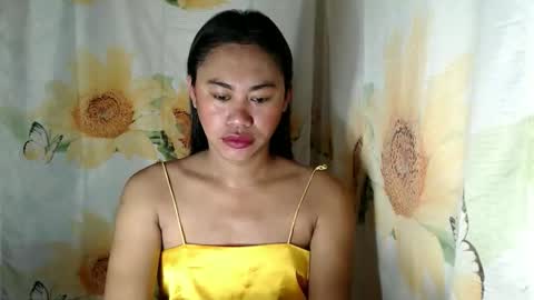 Snapshot of miss_eva2025 chatting on 05.04.26 Eva online show from 05.04.26