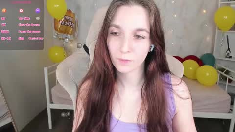 Snapshot of miss_eva__ chatting on 10.07.25 Eva online show from 10.07.25