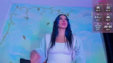 Snapshot of miss_evans_ chatting on 11.30.25 miss_evans_ online show from 11.30.25