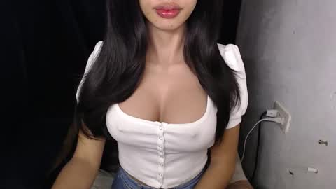 Lyn online show from 04.01.26