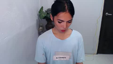 Snapshot of miss_juliex chatting on 04.09.26 julie online show from 04.09.26