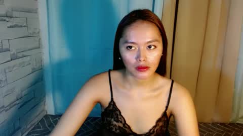 Snapshot of miss_kath chatting on 12.21.24 miss kath online show from 12.21.24