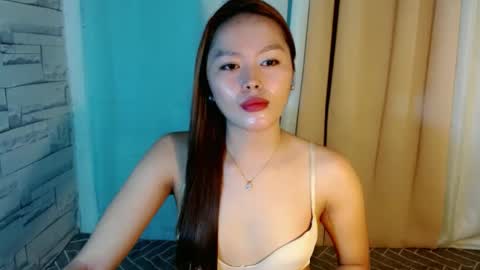 Snapshot of miss_kath chatting on 12.22.24 miss kath online show from 12.22.24