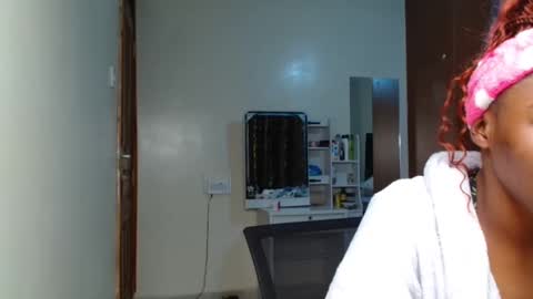 Miss Kiarrafit online show from 12.03.24