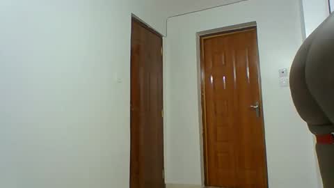 Snapshot of miss_kiki7 chatting on 11.26.25 kiki online show from 11.26.25