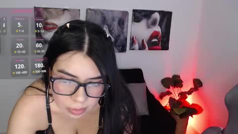 Snapshot of miss_laiila chatting on 03.22.26 Laila online show from 03.22.26