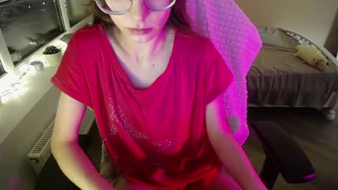 Snapshot of miss_lina_dream chatting on 05.25.26 Miss Lina online show from 05.25.26