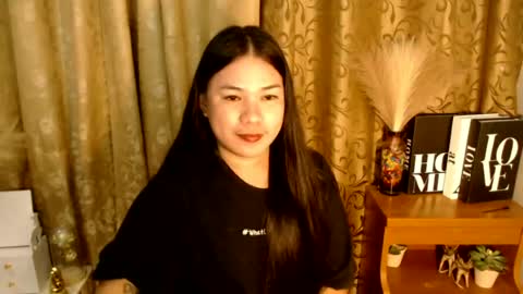Snapshot of miss_loverxxx chatting on 07.02.26 Dimple Rose online show from 07.02.26