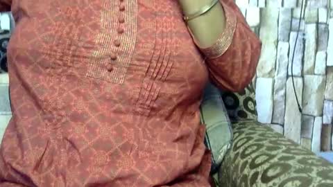 Mahi online show from 09.21.25