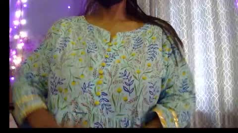 Snapshot of miss_mahi69 chatting on 03.03.26 Mahi online show from 03.03.26