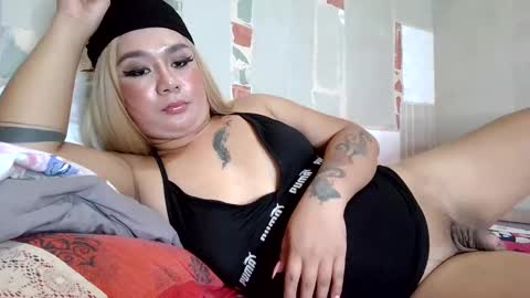 miss marilag  online show from 01.23.25