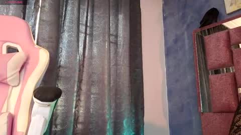Snapshot of miss_merly chatting on 05.25.26 miss_merly online show from 05.25.26