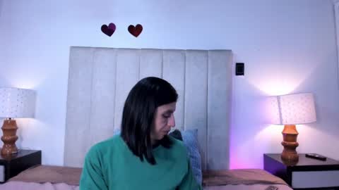 Snapshot of miss_milf_ chatting on 07.04.26 miss_milf_ online show from 07.04.26