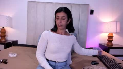 Snapshot of miss_milf_ chatting on 07.10.26 miss_milf_ online show from 07.10.26