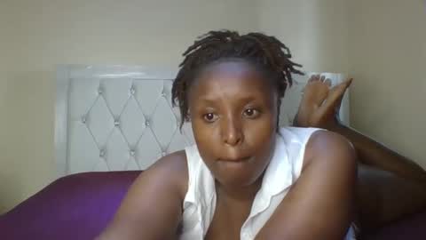 Snapshot of miss_nada chatting on 01.09.26 sophia online show from 01.09.26