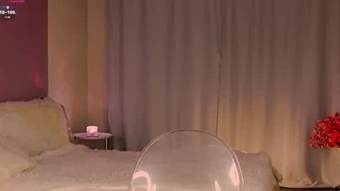 Nicole online show from 01.12.26