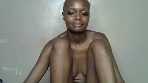 Snapshot of miss_pretty1 chatting on 01.13.26 miss_pretty1 online show from 01.13.26