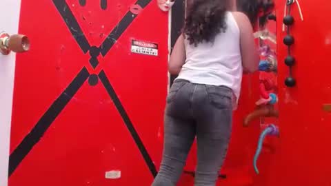 NATHALIA online show from 02.24.26