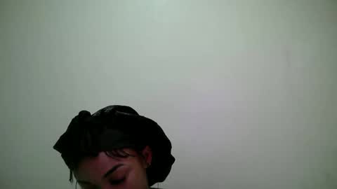 miss_rihanna2 online show from 05.12.26