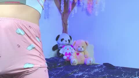 Snapshot of miss_sammyrose chatting on 05.28.26 SAMMY online show from 05.28.26