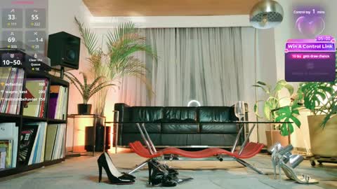 Snapshot of miss_satori_rose chatting on 01.24.25 Satori Rose online show from 01.24.25