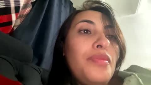 intagram miss selene59 online show from 12.31.24