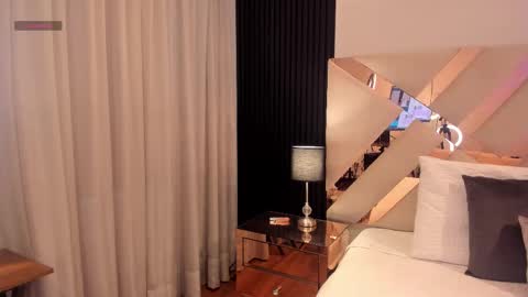 Sofia Alvarez online show from 11.27.25