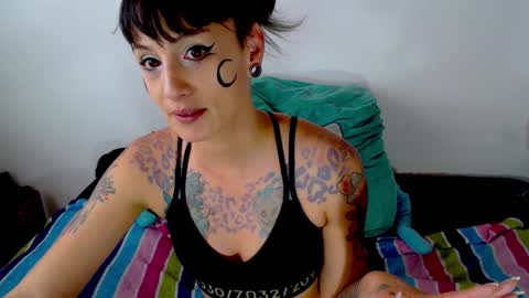 Snapshot of miss_spy chatting on 09.08.25 Kortana 2.0 dont forget thumbs up and follow me on twitter online show from 09.08.25
