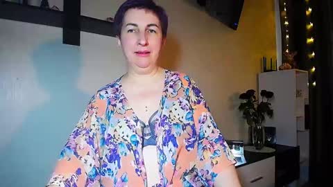 Snapshot of miss_tasha_kom chatting on 02.06.25 miss_tasha_kom online show from 02.06.25