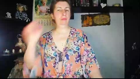 Snapshot of miss_tasha_kom chatting on 05.23.26 miss_tasha_kom online show from 05.23.26