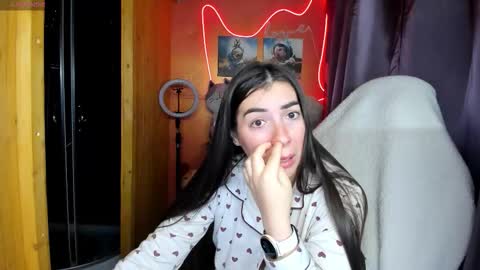 Melanie  January 15th is my birthday there will be an interesting show  online show from 09.20.25