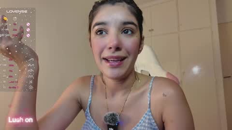 Snapshot of miss_valuns chatting on 12.19.24 Valuns online show from 12.19.24