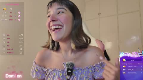 Snapshot of miss_valuns chatting on 12.27.24 Valuns online show from 12.27.24