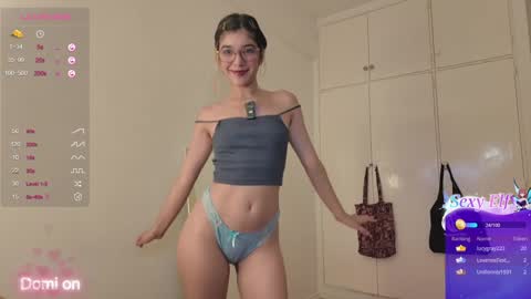 Snapshot of miss_valuns chatting on 01.03.25 Valuns online show from 01.03.25