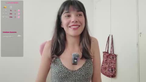 Snapshot of miss_valuns chatting on 10.01.25 Valuns online show from 10.01.25