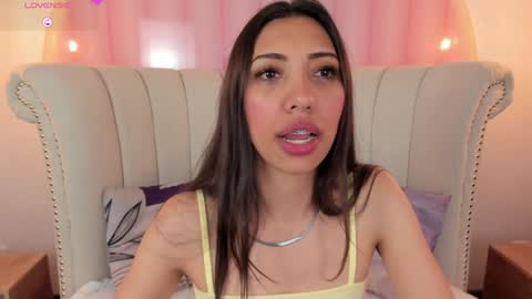 Veronica summer  7AM to 1500 PM hour GMT-5 online show from 12.19.24