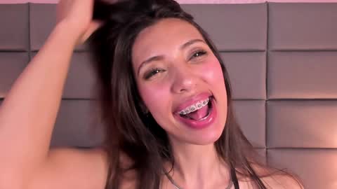 Veronica summer  7AM to 1500 PM hour GMT-5 online show from 01.08.25