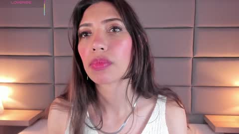 Veronica summer  7AM to 1500 PM hour GMT-5 online show from 01.30.25