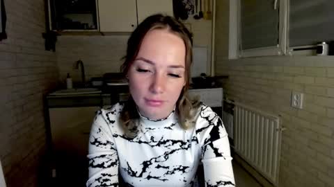 miss_you20 online show from 10.07.25