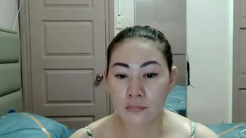 Snapshot of miss_zephyr chatting on 03.02.26 HOT MOMMY ZEPHYR online show from 03.02.26